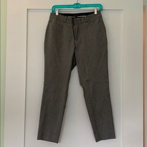 Banana republic Sloan Pant size 4 short